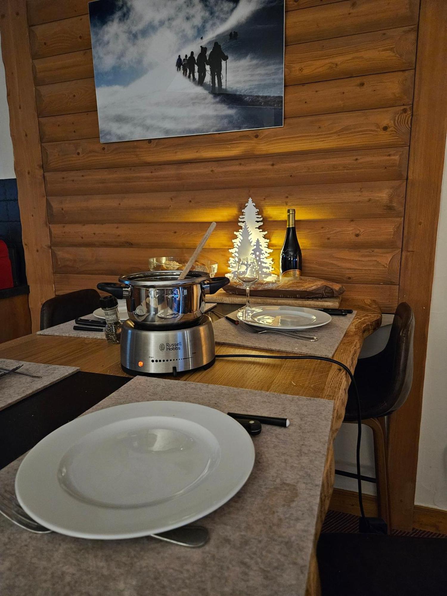 Appartement Arc 1950 M, Ski Au Pied, Piscine Exterieure Chauffee, Remontees Mecaniques A 100M, Sauna Et Salle De Sports Les Arcs  Pokój zdjęcie